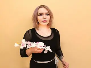 LauraMoran pictures