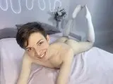 TroyeMellet shows