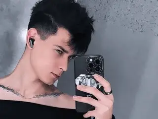 AidenFoxs xxx