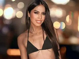 CapriceDiva ass
