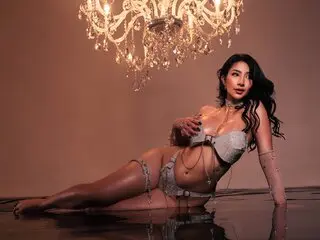 LiaWells private