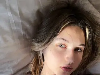 LillyEyes free