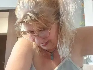 LoryBell shows
