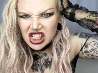 MiaTattoos amateur