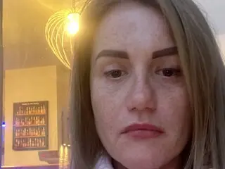 nikyM webcam